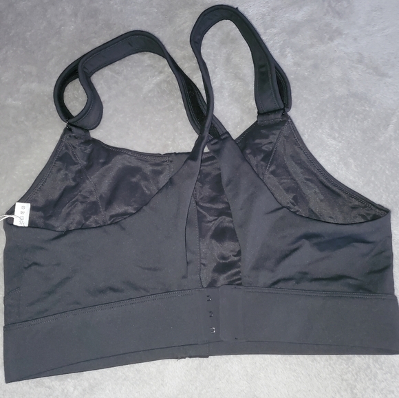 Adjustable High Impact Sports Bra with Zipper - Black - Picture 6 of 8